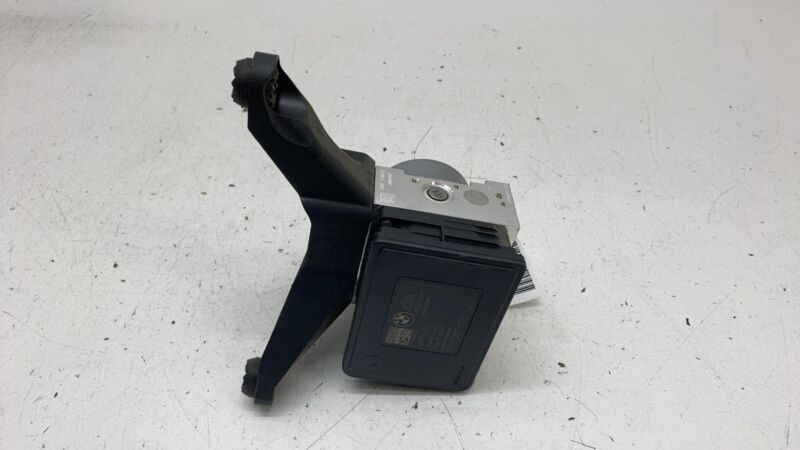 6888062 ⭕ 16-19 Mini Cooper S ABS Anti Lock Brake Pump Control Module Unit 34516799814