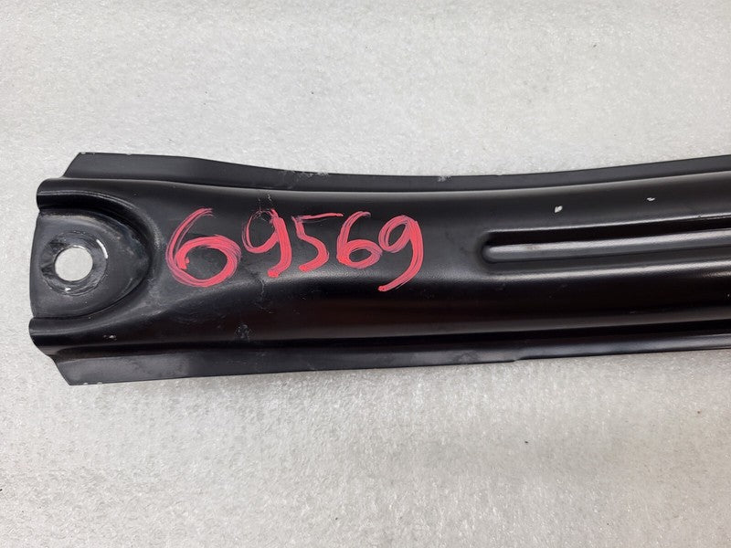 1098705 00 C ⭕ 17-23 Model 3 Rear Left or Right 2nd Row Seat Outer Rail Bracket 1098705-00-C