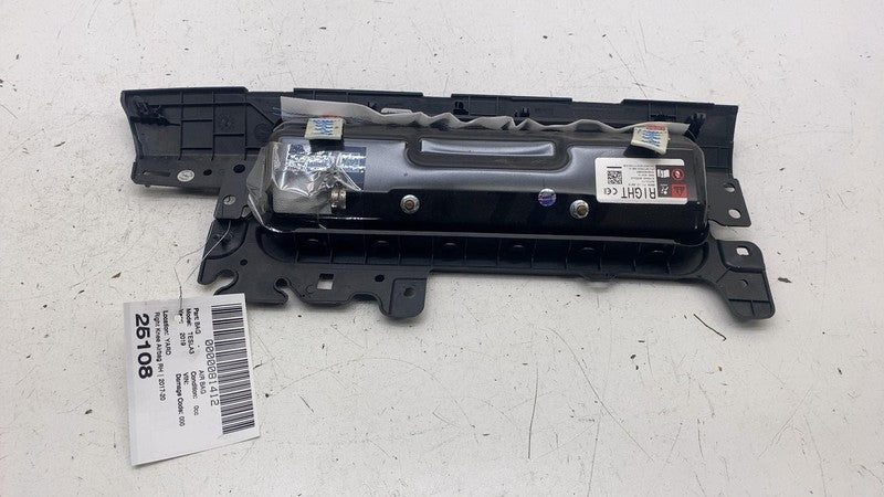 107782600D ⭕ 2017-2023 Tesla Model 3 Right Lower Knee Safety Airbag Module RH 1077826-00-D