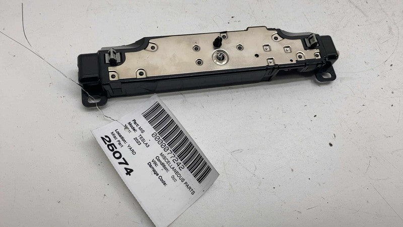 1585601-00-E ⭕ 2017-2023 Tesla Model 3 M3 WiFi Bluetooth Antenna Control Module 1585601-00-E