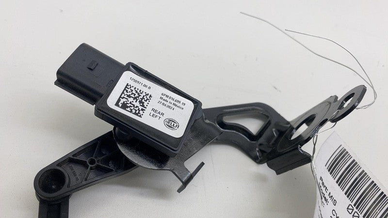125097100B ⭕ 24-25 Cybertruck Rear Driver Suspension Height Level Sensor Left 1250971-00-B