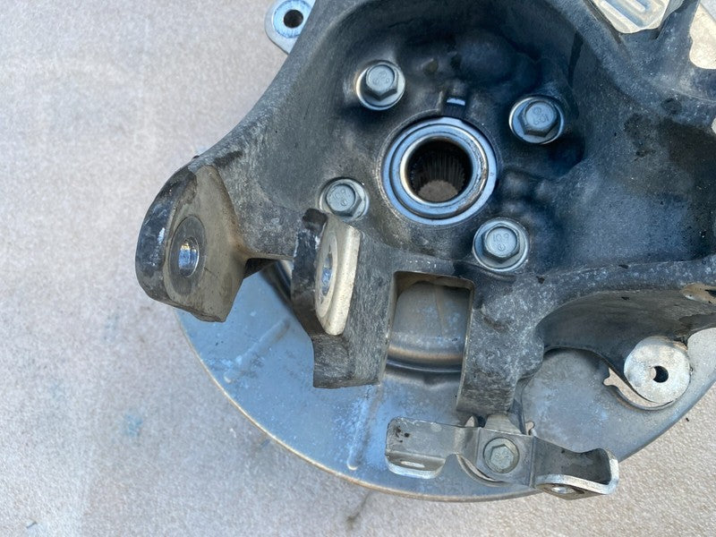 ⭕ 2016-2020 Tesla Model S Rear Right Suspension Knuckle Wheel Hub & Shield Assy