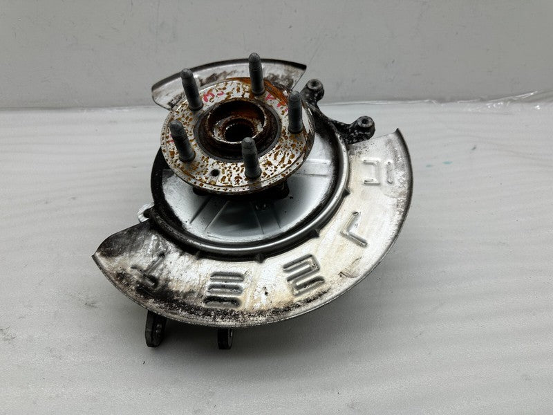 600643300A 12-20 Model S Rear Right Spindle Knuckle w/ Wheel Hub & Dust Shield 6006433-00-A