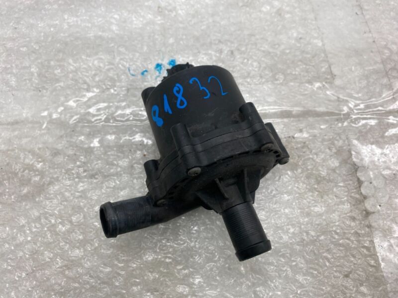 2016-2020 Tesla Model S X Cooling System Auxiliary Water Coolant Pump FWD Assy