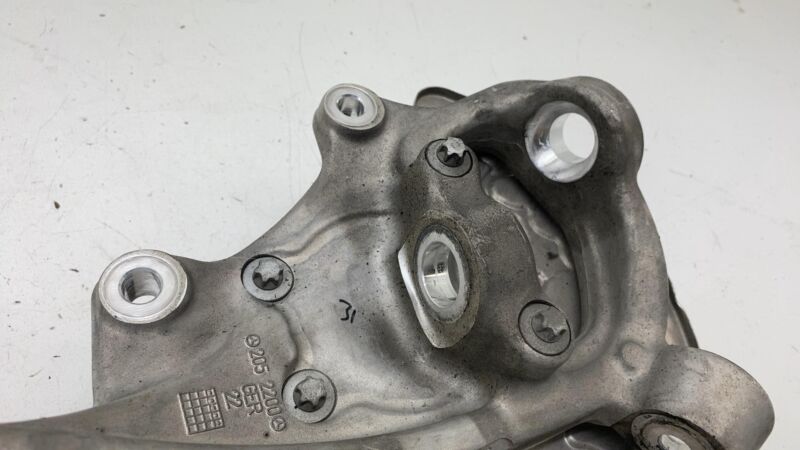 A 000 421 35 20 ⭕18-22 Mercedes C300 Front Right Spindle Knee Knuckle w/ Dust Shield A0004213520