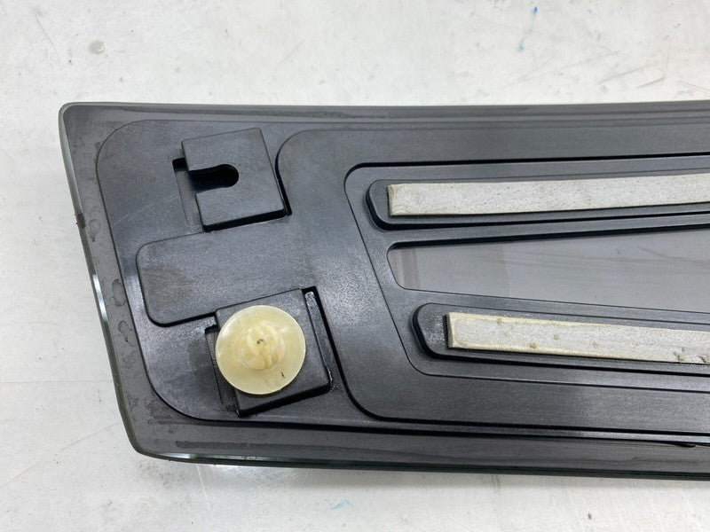 14942 ⭕2012-2015 Tesla Model S MS Passenger Right B-Pillar Molding Applique Glass Trim