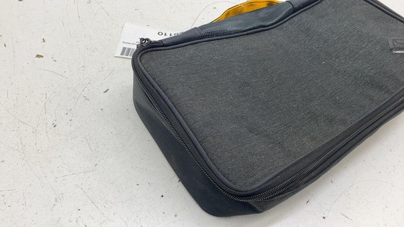 ⭕ 22-25 Rivian R1S Portable Battery Charger EV Cable Wire Port Case PT