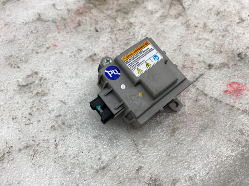 103281700B 2012 2013 2004 2015 Tesla Model S Ionizer HVAC Control Unit Module Assembly OEM