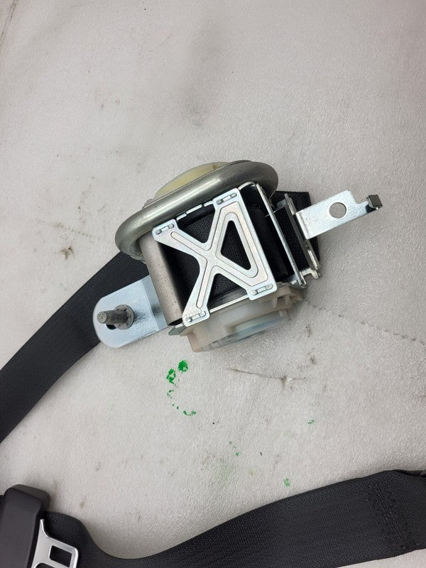 107928403B ⭕ 16-20 Model S Front Passenger 1st Row Seat Belt & Retractor Right 1079284-03-B