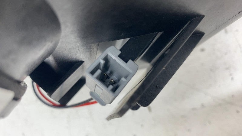 PT00485899A ⭕ 2022 2023 2024 Rivian R1T Rear Sub Subwoofer Bass Speaker Box PT00485899-A OEM