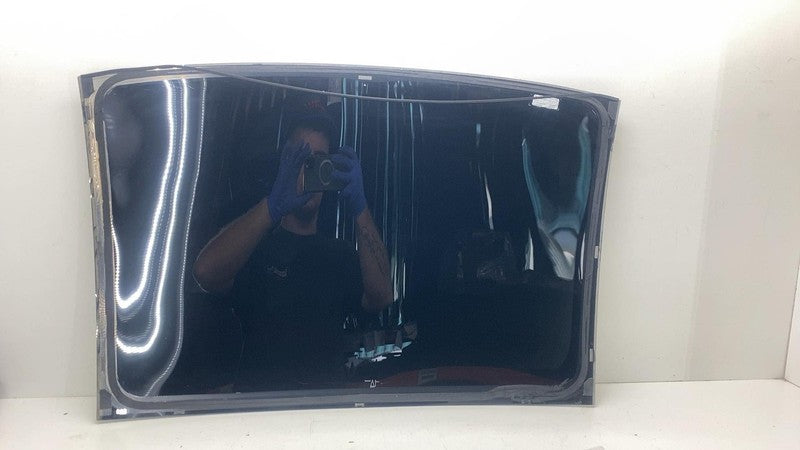 ⭕ 21-23 Model 3 Front Middle Panoramic Sun Moon Roof Window Glass 1587