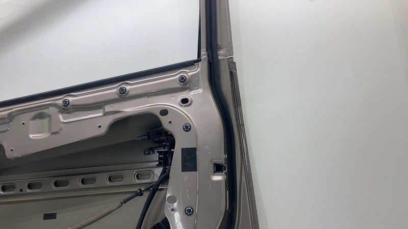 ⭕ 17-24 Chrysler Pacifica Front Passenger Side Door Shell Panel Right Gold - PTE