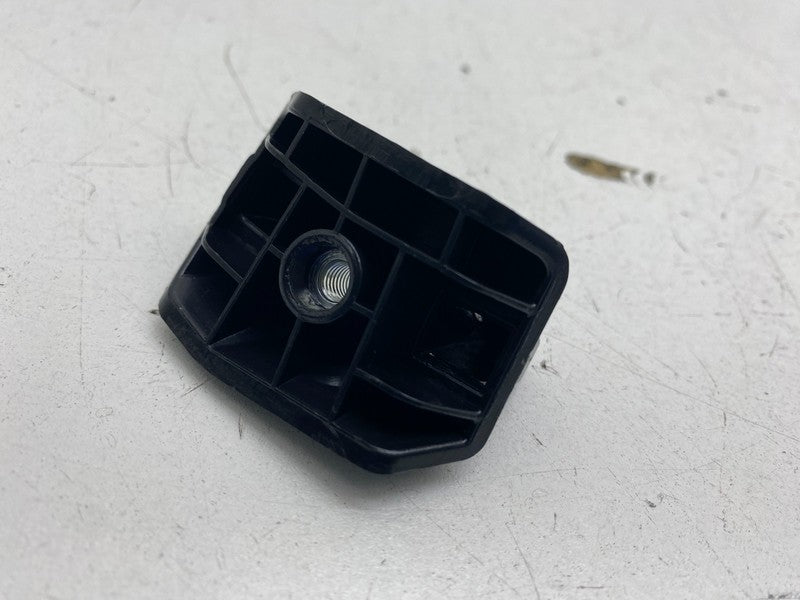 1493773 00 B ⭕ 20-24 Tesla Model Y Front Right Bumper Bracket to Center Fender 1493773-00-B