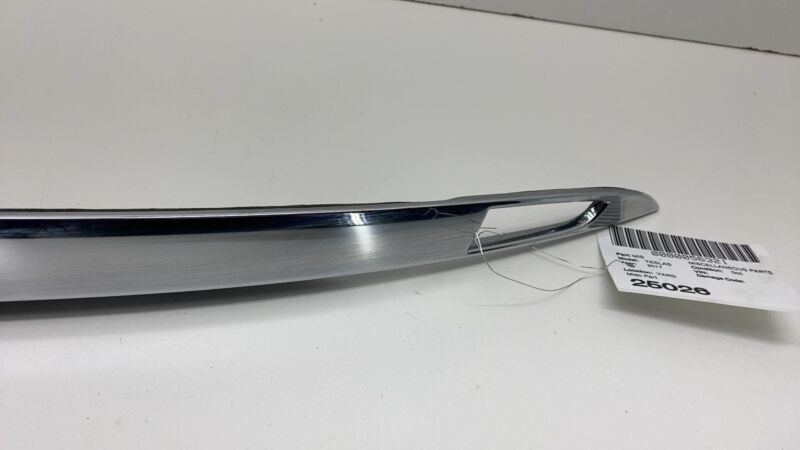 106126900C 16-20 Tesla Model S MS Rear View Back Up Camera w/ Liftgate Molding 1061269-00-C