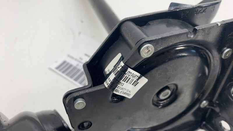 ⭕ 2025 Chevrolet Silverado 1500 Rear Spare Tire Wheel Carrier Hoist OE