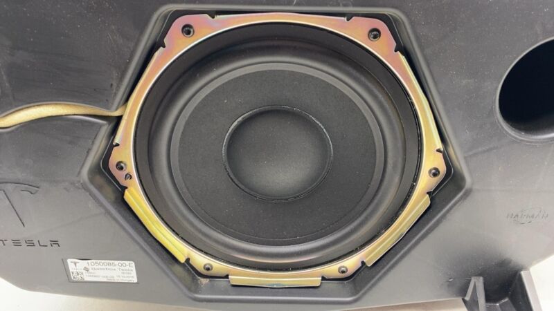 105008500E ⭕16-20 Tesla Model X Premium Subwoofer Bassbox Audio Speaker Woofer 1050085-00-E