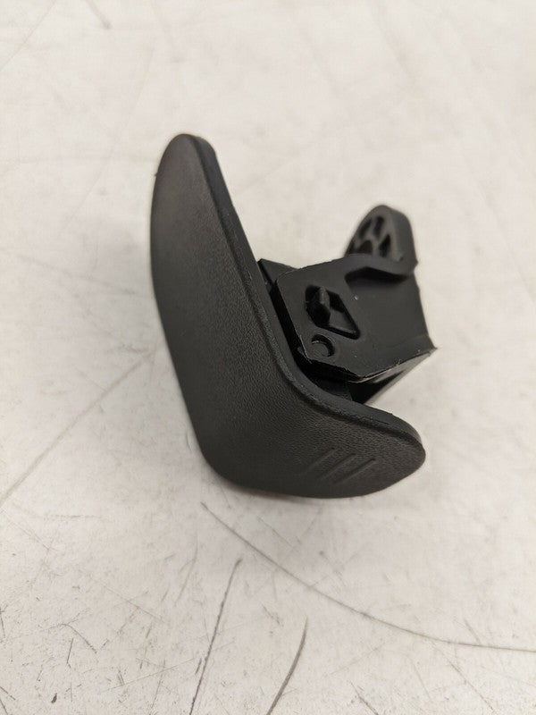 111600200C ⭕ 17-23 Model 3 Driver Side Frunk Luggage Clip Bolt Tab Cover Left 1116002-00-C