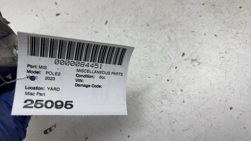 31694190 ⭕ 2021-2023 Polestar 2 Center Console Transmission Tunnel Bracket OEM 31694190