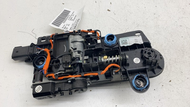 ⭕ 25 Rivian R1S RearLeft Exterior Door Handle Forest Green EXP006 C100