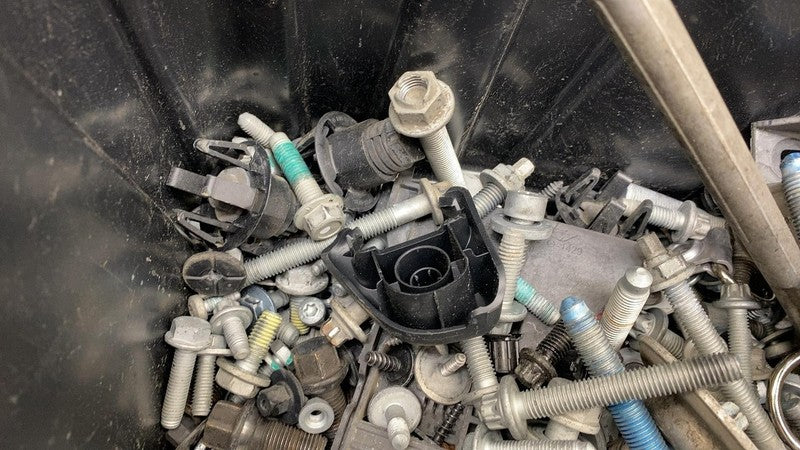 2014 Mercedes B-Class B200 Electric Drive SET of Bolt & Nut w/ Stabili