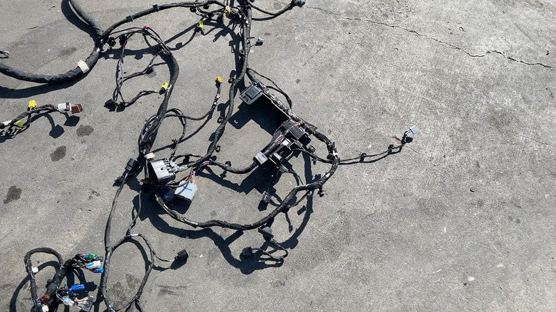 PT00876923-D ⭕ 2025 Rivian R1S Passenger Side Engine Wiring Harness Cable Wire Loom Left LH