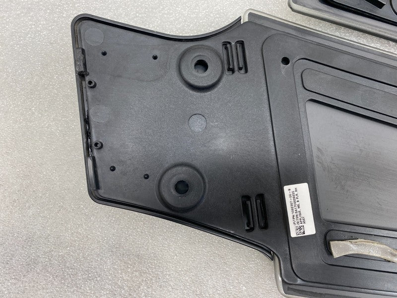 108389900B ⭕ 16-20 Tesla Model S Left & Right B-Pillar Glass Applique & Camera 1092307-00-B