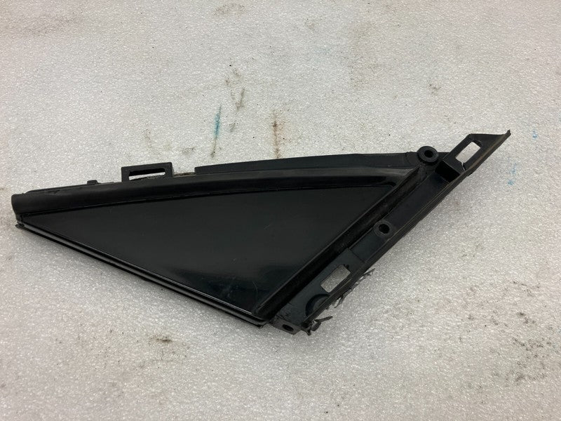 ⭕ 2016-2020 Tesla Model X Front Right Door Quarter Applique Corner Glass Cover