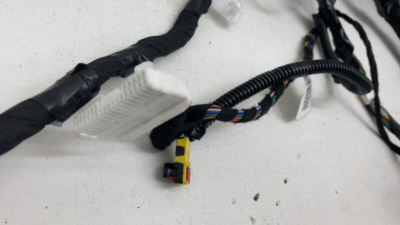 149471410I 2020-2024 Tesla Model Y HVAC A/C Air Heater Core Blower Motor Housing Box OEM