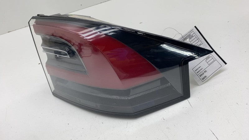 1034333-00-A ⭕ 2016-2020 Tesla Model X Rear Right Outer Taillight LED Tail Lamp 1034333-00-A