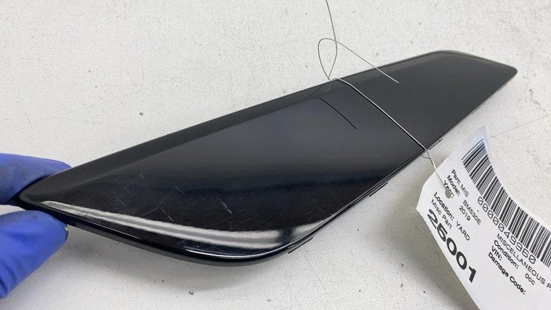 7439014 08 2017-2022 BMW G30 540i 530i 530e 550i Front Fender Pass Air Duct Trim 7439014-08
