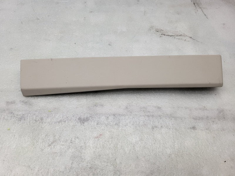 100230122B ⭕ 16-20 Tesla Model S Instrument Panel Lower Glove Box Trim Cover 1002301-22-B