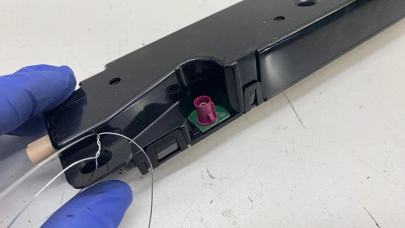 ⭕ 2017-2023 Tesla Model 3 Y WiFi Bluetooth Antenna Control Module 1585