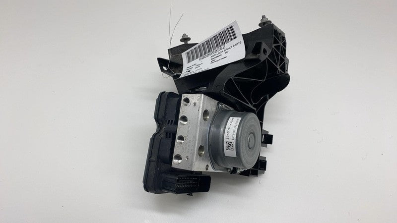 125074110 B 2024 2025 Tesla Cybertruck Anti Lock Brake ABS Pump Module Unit OEM 1250741-10-B