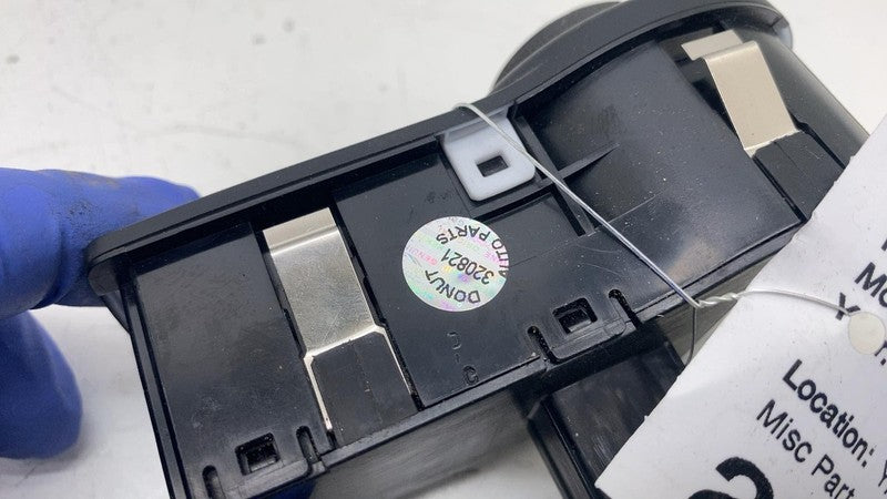 68154356AC 17-24 Chrysler Pacifica Dash Headlight Head Light Lamp Control Switch 68154356AC