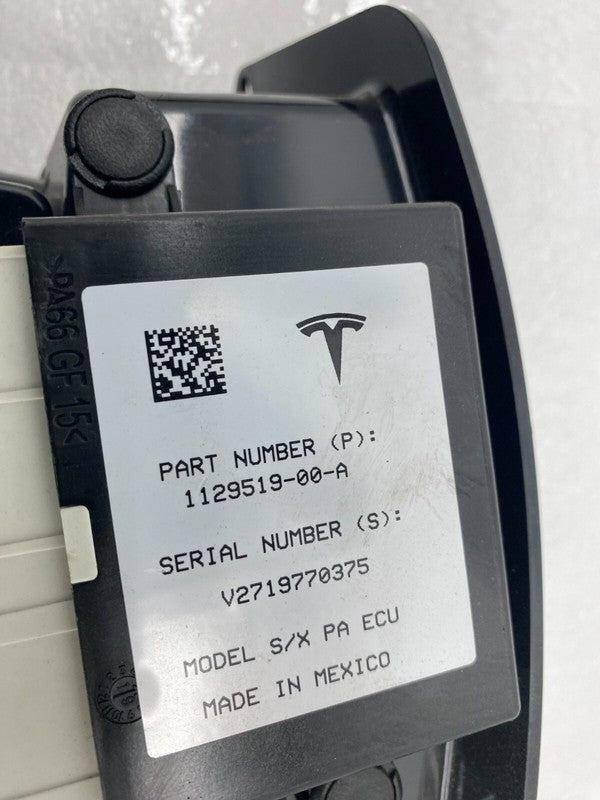 100761800J 16-20 Model S ECU Park Assist + Park Brake Control Module & Bracket 1007511-00-A