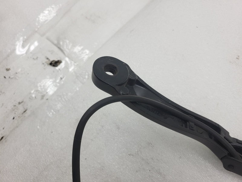 107672800C ⭕ 2017-2022 Tesla Model 3 Front Windshield Wiper Arm & Blade Left 1076728-00-C