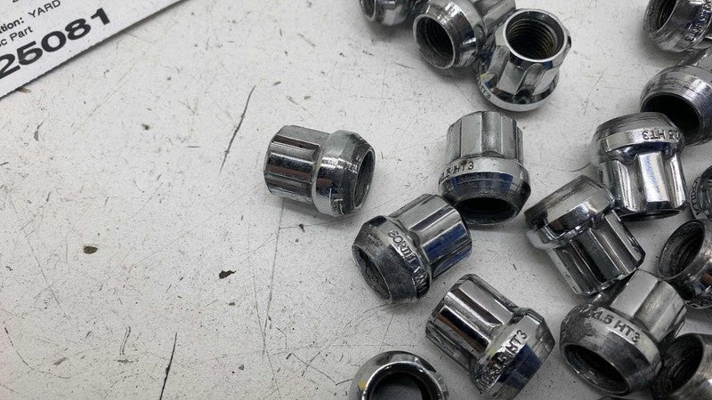 ⭕ 2014-2022 Range Rover Sport Gorilla Short Chrome Locking Lug Nuts 14