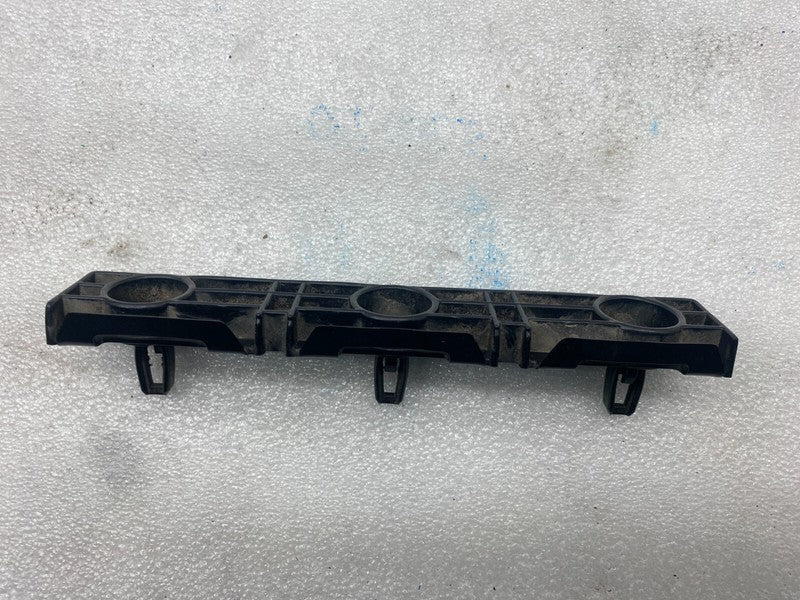 1003691 00 B ⭕12-20 Model S Rear Left/Right Rocker Panel Molding Support Bracket 1003691-00-B