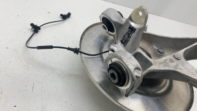 1044123-00-B ⭕ 24-25 Model 3 M3 Rear Right Spindle Knuckle Hub & Dust Shield OEM 1344416-99-D