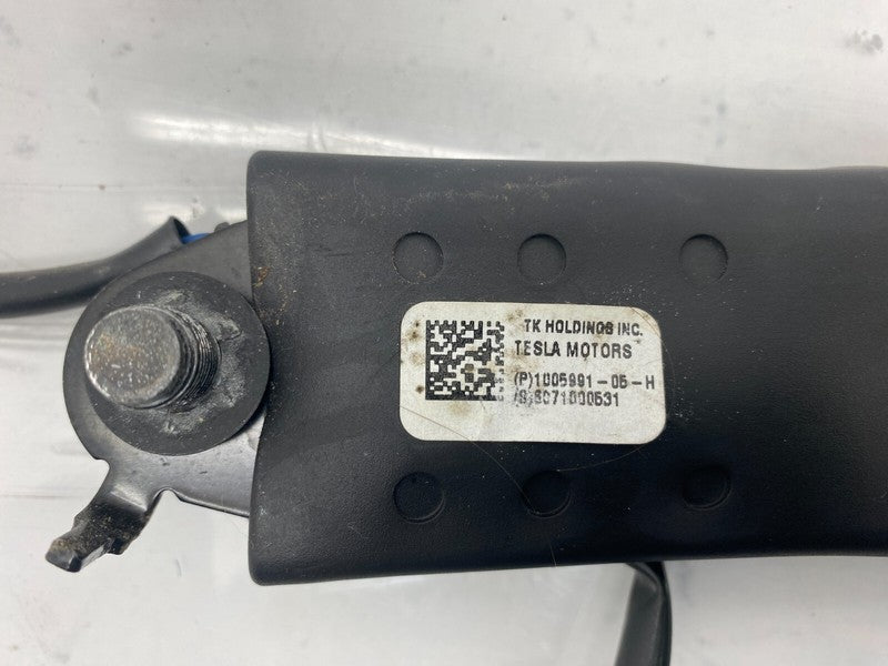 1005991 05 H ⭕12-20 Model S X Front Passenger Side 1st Row Seatbelt Buckle Right 1005991-05-H