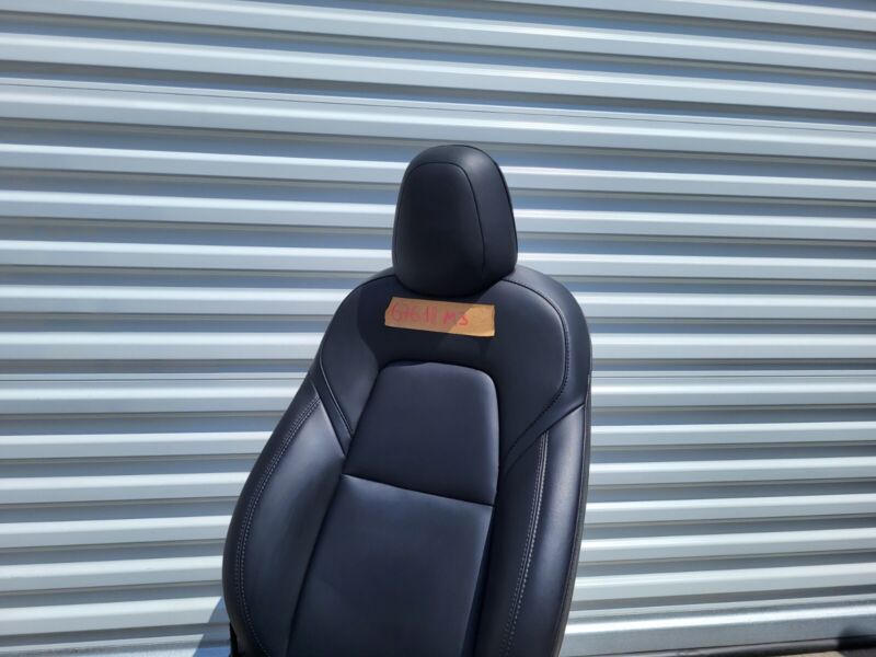 ⭕ 2017-2022 Tesla Model 3 Y Front Passenger Side 1st Row Seat Black Right Assy