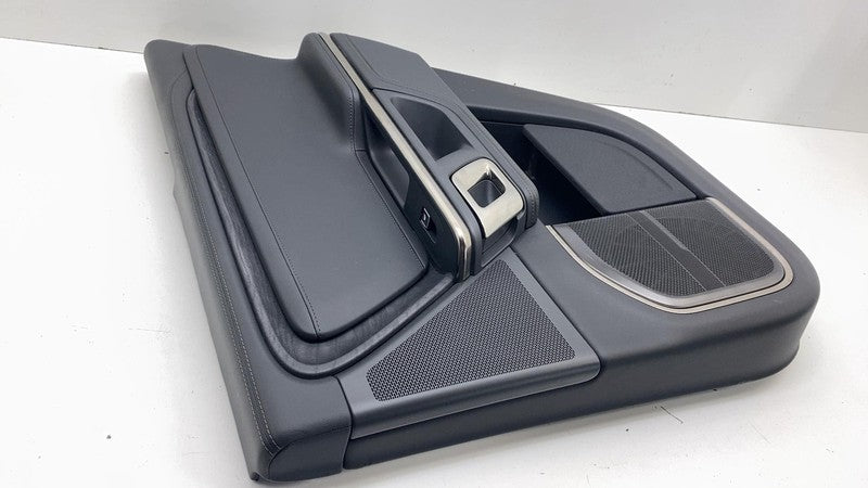 PT00001245 ⭕2022-2024 Rivian R1T R1S Rear Right Door Panel Trim Card Cover Black PT00001245