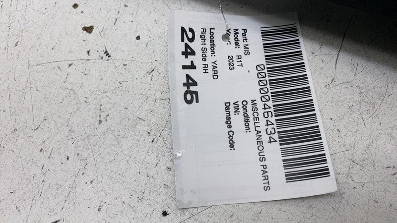 PT00030678M ⭕ 2022 2023 2024 Rivian R1T Rear Right Side Bed Trim Molding Cover PT00030678-M