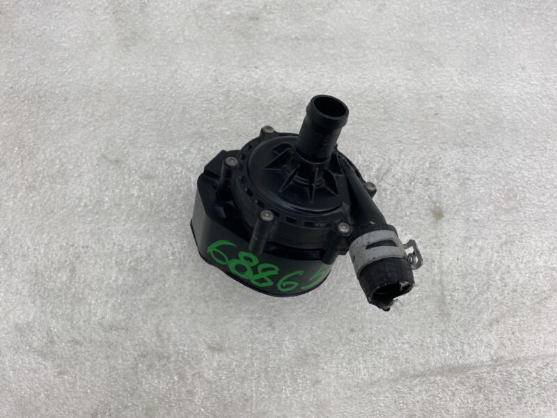 2016-2020 Tesla Model S X Cooling System Auxiliary Water Coolant Pump FWD Assy