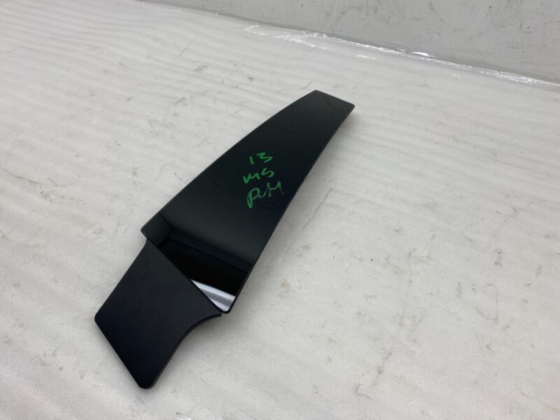 2012-2015 Tesla Model S MS Right B-Pillar Molding Applique Glass Trim Cover RH