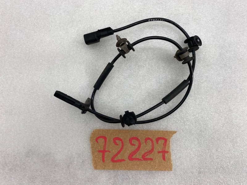 ⭕ 2017-2023 Tesla Model 3 Front Left or Right Anti-Lock ABS Wheel Speed Sensor