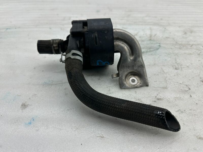 102754900D 2016-2020 Tesla Model X MX Cooling System Auxiliary Coolant Water Pump Assembly