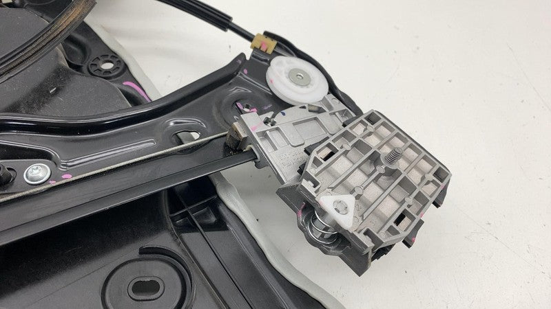 ⭕20-23 Tesla Model Y Rear Driver Left Door Window Regulator & Motor 14