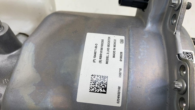 104467100D ⭕ 17-23 Model 3 M3 iBooster Brake Booster Master Cylinder Reservoir 1044671-00-D