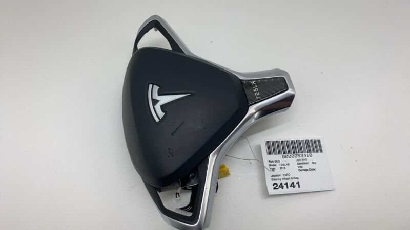 103677801B 2012-2015 Tesla Model S Steering Wheel Airbag Module w/ Retainer Plate Bracket